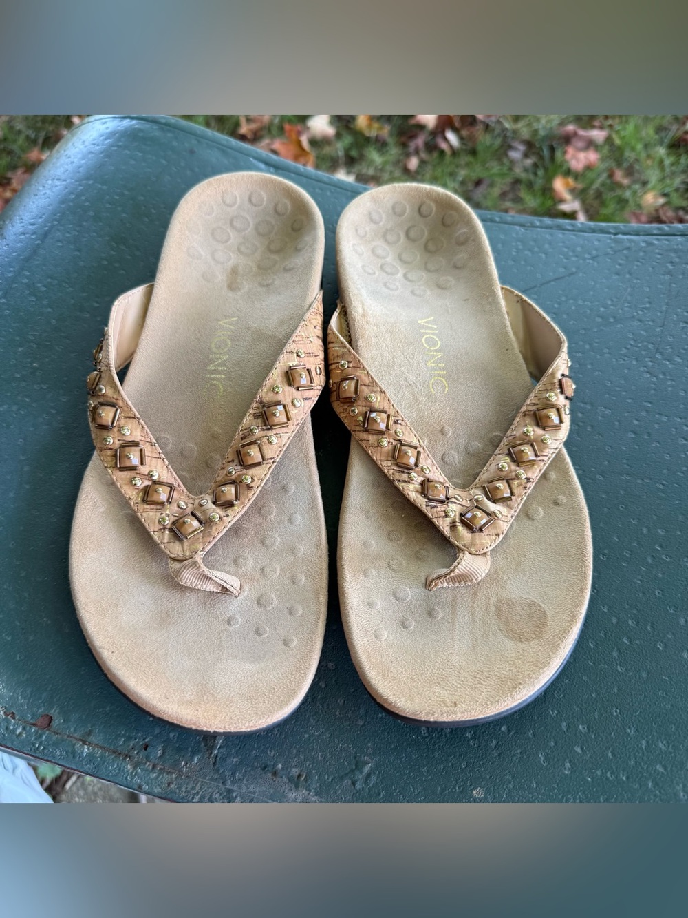 Vionic Beige Gold Floriana Flip Flop Sandals Womens Size 10 Comfort Shoes